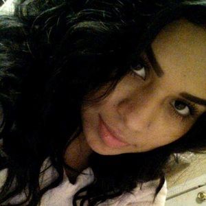 Meet your Posher, Ana